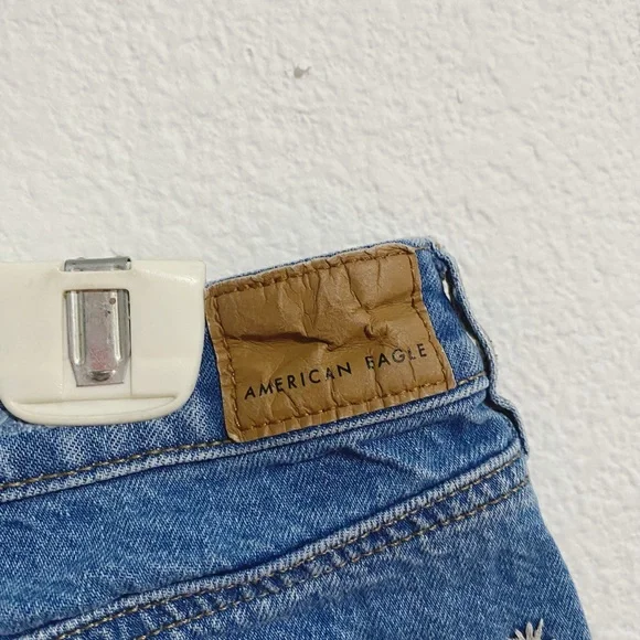 American eagle denim shorts floral print mini shorts distressed size 4 - Picture 3 of 8